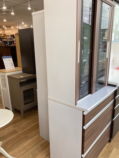 トレファク高槻店】取りに来られる方限定！2枚扉の食器棚の