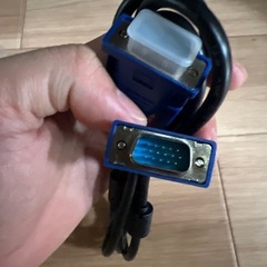 VGAケーブルとHDMIケーブル の画像