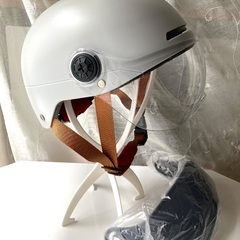 NEVA 軽量ヘルメットの画像