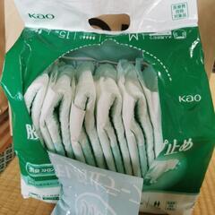 開封済み大人用おむつ　テープタイプ　22枚の画像