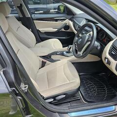 BMW X1 20iガソリンターボ　2000ccの画像