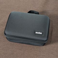 【ほぼ新品】GODOX AD100Pro ストロボ テスト発光の...