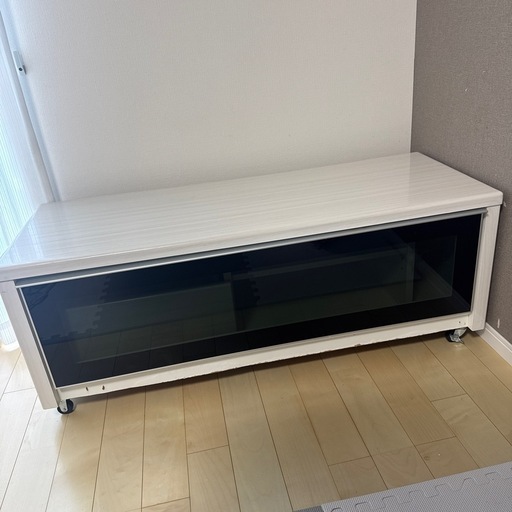 ニトリ テレビボード ホワイト　黒 テレビ台 ローボード　120 パリエ　除菌済 ニトリ テレビボード ホワイト黒 テレビ台 ローボード120 パリエ