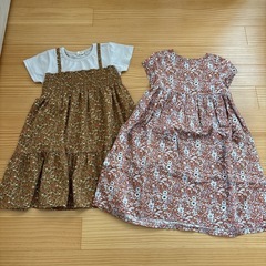 110㎝　花柄ワンピース　2枚