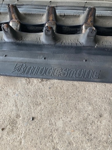 投雪機クローラー