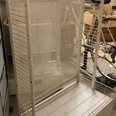 【取引中】【期間限定】ディスプレイ棚その2の画像