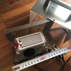 手渡しなら無料　オゾン発生器 消臭機の画像
