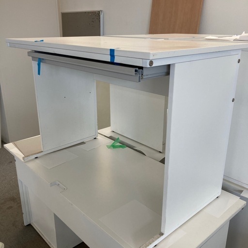 事務机　現状販売 特価 家具 インテリア 収納 新生活 引越し 工具 机 事務所 店舗 オフィス 中古 リサイクル