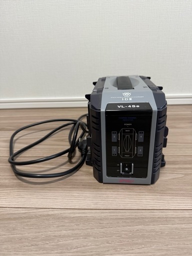 【VL-4Se】 IDX 4ch同時急速充電器