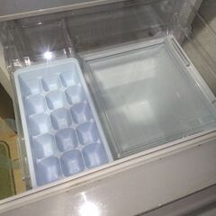 三菱冷凍冷蔵庫　2015年製の画像