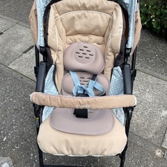 コンビ　AB型ベビーカーの画像