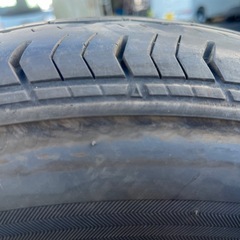 ハイエース純正5本タイヤセットの画像