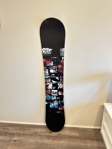 スノーボード　RIDE 152cm