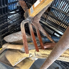 ショベル　ツルハシ　クワなど　長もの道具の画像