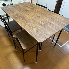 4人掛けテーブル