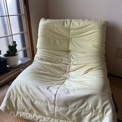リーンロゼトーゴ風ソファ