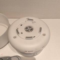 超音波式アロマディフューザー 加湿器ライト機能付きの画像