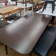 値下げしました!!★リユースのサカイつくば店★TK5622 ニトリ 伸長式ダイニングテーブルセット ダークブラウン H70×D75×W120～150 クリーニング済みの画像