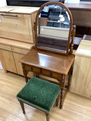 【トレファクマーケット久喜店】葉山ガーデン　スツール付1面ドレッサー