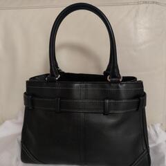COACHトートバッグ　レディーストートバッグの画像