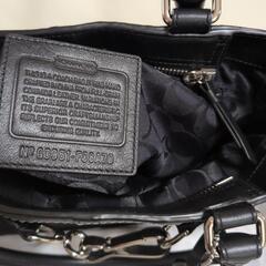 COACHトートバッグ　レディーストートバッグの画像