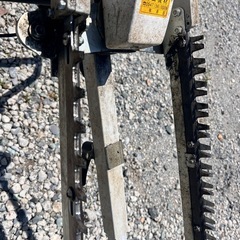 中古品 OCHIAI オチアイ 自走式 両面裾落とし機 EW-16 2サイクルの画像