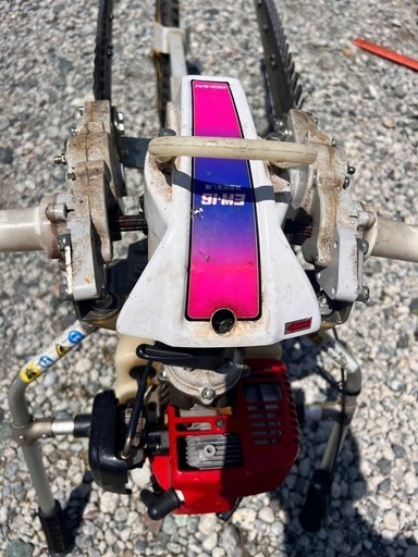 中古品 OCHIAI オチアイ 自走式 両面裾落とし機 EW-16 2サイクル