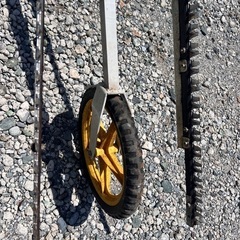 中古品 OCHIAI オチアイ 自走式 両面裾落とし機 EW-16 2サイクルの画像