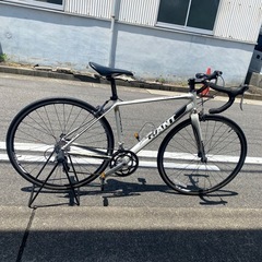 GIANT DEFY3 2013年モデル ロードバイク