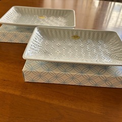 有田焼長角皿2枚セットの画像