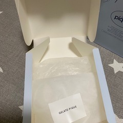 gelatopiquéジェラートピケ　ショッパーと箱セット
の画像