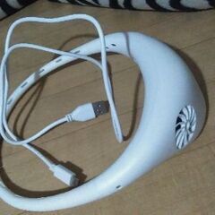 ハンズフリーネックファン 扇風機　充電式