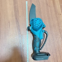 新品　バッテリーなし　マキタ互換　チェーンソー 充電式チェーンソー 軽量 強力 ミニ 小型チェーンソー ハンドチェーンソー の画像