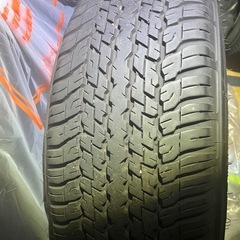 265/65/R17タイヤ
の画像