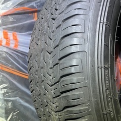 265/65/R17タイヤ
の画像