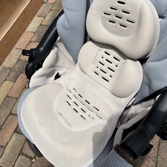 コンビ　ベビーカーの画像