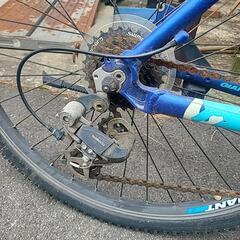 GIANT 自転車の画像