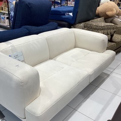 【軽トラック90分無料貸出】HALF HOUSE 2人掛けソファー