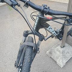 GIANT 自転車 の画像