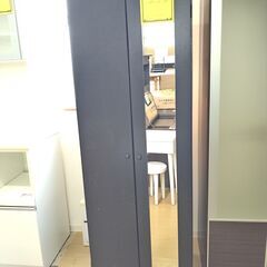 リユースのサカイ浦和店【D702】鏡付きクローゼットの画像