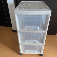 週末処分　3段チェスト