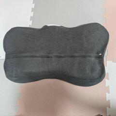 ニトリ　浮かぶように支える3Dまくらの画像