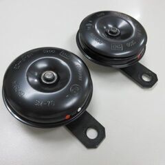 トヨタ 純正品 ランドクルーザー ランクル ホーン 新車外し 86510-20280 / 86520-20300の画像