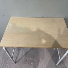 無印良品　折りたたみテーブル
