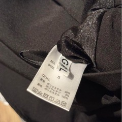 ブラックロングスカートの画像