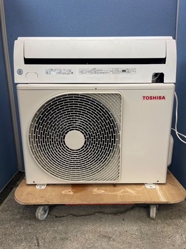 TOSHIBAエアコン 2019年式2.5k8畳〜 福岡方面標準取付費用無料