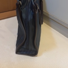 ビジネスバックの画像