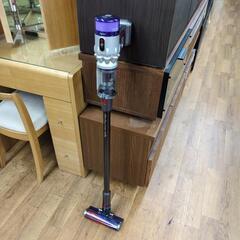 J219 ★2023年製★多少の使用感★コードレス掃除機★dys...