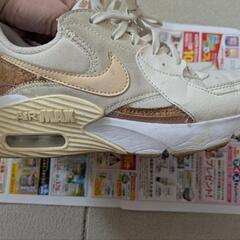 Nike　ナイキ　スニーカー　24センチ