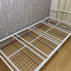 ベッドフレーム